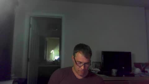Snapshot of jamesjewels chatting on May 26, 3:02 am jamesjewels online show from May 26, 3:02 am