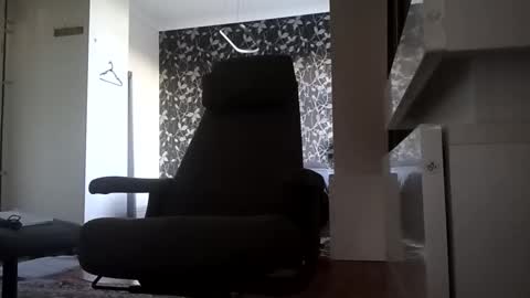 jamesloveridge901 online show from March 8, 6:28 am