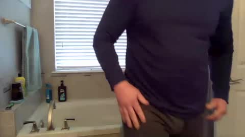 Snapshot of jamesmckendree chatting on February 1, 9:08 pm jamesmckendree online show from February 1, 9:08 pm