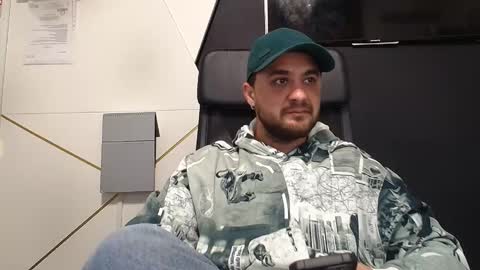 JamesMyers online show from November 16, 5:02 am