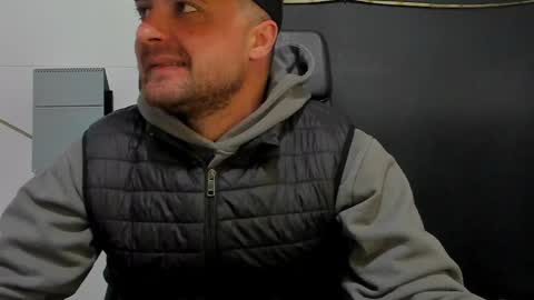 JamesMyers online show from April 27, 4:10 am