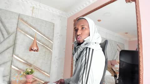 James  online show from December 29, 3:13 pm