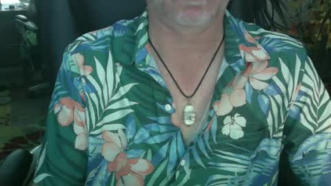 jamesray722 online show from July 5, 10:50 pm