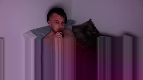 Snapshot of jamesrut1 chatting on January 5, 3:00 am jamesrut1 online show from January 5, 3:00 am