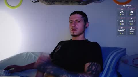 jamesss____ online show from October 24, 3:58 am