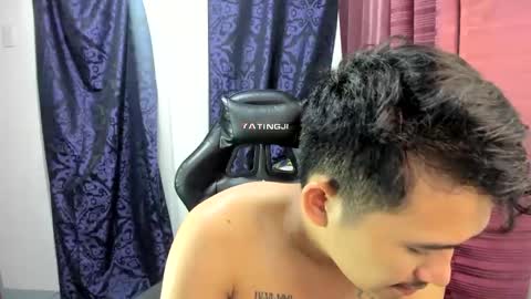 jamesthebigcockxxx online show from March 8, 8:22 am