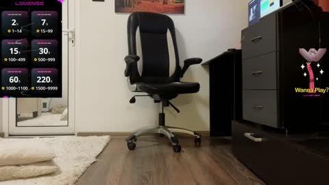 jameyla online show from December 27, 7:40 am