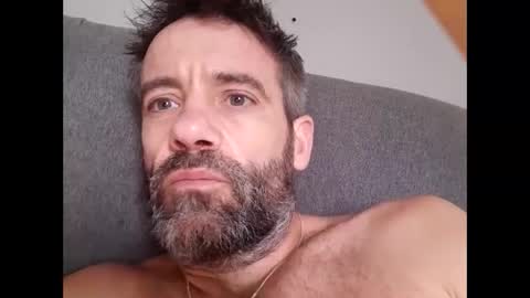 Snapshot of jamie198307 chatting on October 31, 9:10 am jamie198307 online show from October 31, 9:10 am