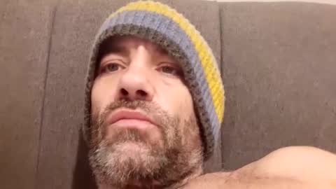 Snapshot of jamie198307 chatting on December 15, 8:07 am jamie198307 online show from December 15, 8:07 am