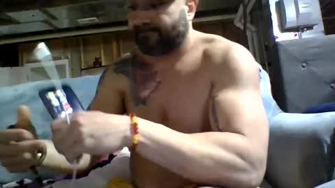 Snapshot of jamie19905 chatting on February 26, 3:21 am jamie19905 online show from February 26, 3:21 am