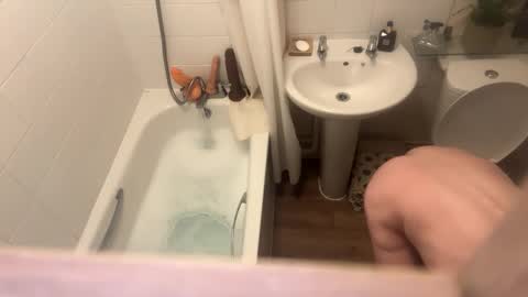 jamie8422 online show from October 28, 10:01 pm