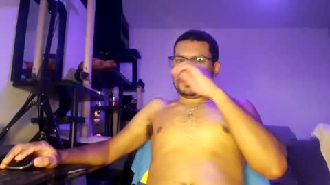 Snapshot of jamielonnas chatting on January 31, 2:28 pm Jamie Lonnas online show from January 31, 2:28 pm