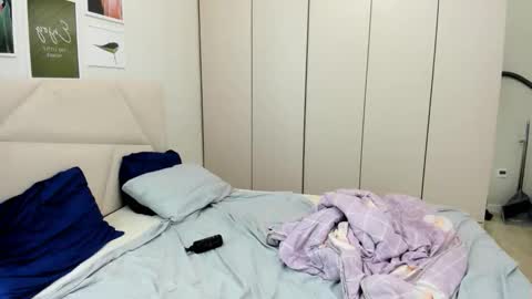 jamiennyam online show from September 30, 7:41 pm