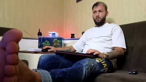 Robbie online show from September 12, 8:42 pm