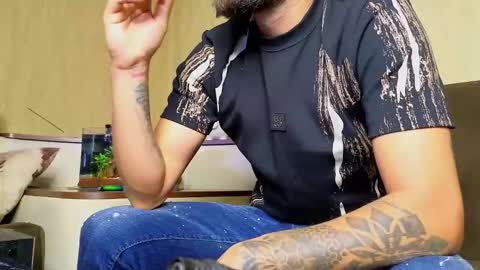 Robbie online show from September 16, 5:08 am