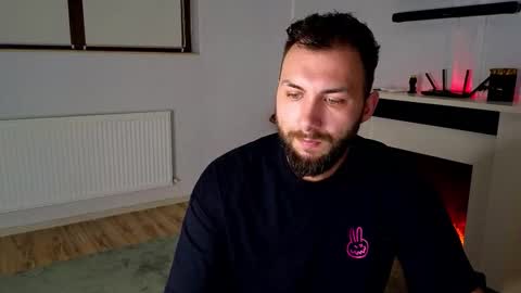 Robbie online show from November 11, 7:30 am