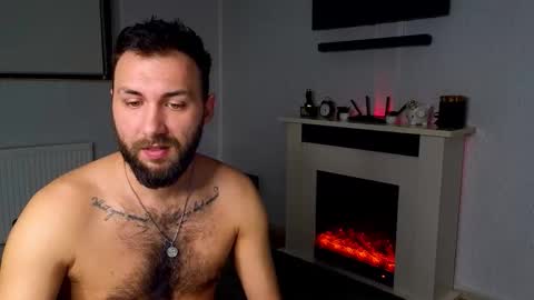 Robbie online show from November 15, 7:27 am