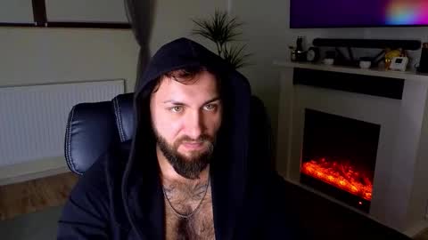 Robbie online show from March 6, 8:00 am