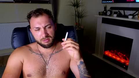 Snapshot of jamienoxus chatting on May 22, 5:25 am Robbie online show from May 22, 5:25 am