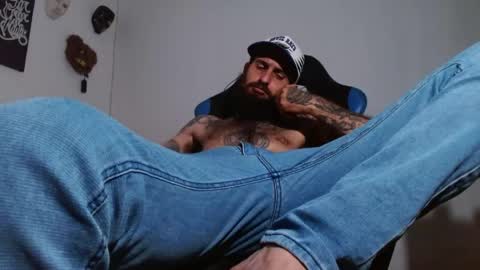 Jammes. online show from April 20, 6:53 pm