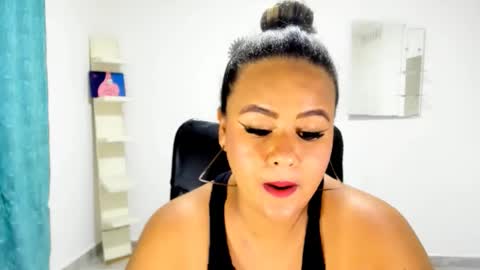 jan_milkhot online show from October 25, 10:56 am