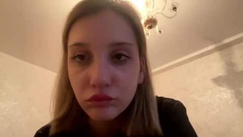 Jessie online show from April 23, 2:35 am