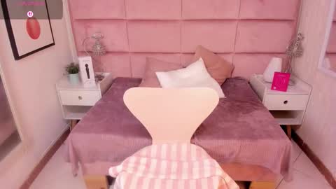 Janah Myers online show from October 1, 12:44 pm