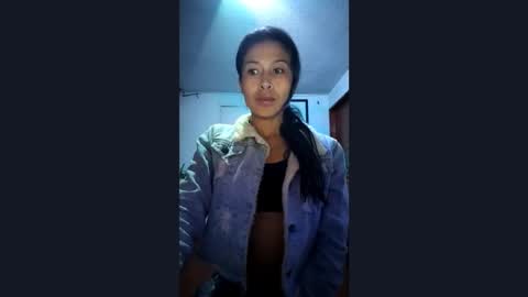 janariivera1 online show from September 17, 3:08 am