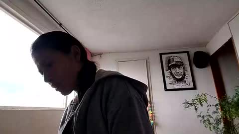 janariivera1 online show from October 28, 7:16 pm