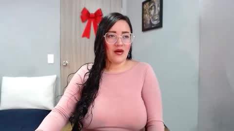    online show from February 19, 8:49 pm