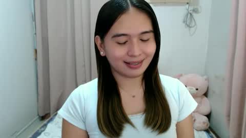 Snapshot of jane_bratxxx chatting on April 17, 10:24 pm YOUR LOVELY JANE online show from April 17, 10:24 pm