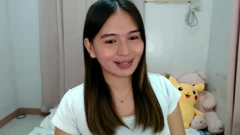 Snapshot of jane_bratxxx chatting on May 4, 10:06 pm YOUR LOVELY JANE online show from May 4, 10:06 pm