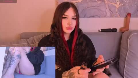 Snapshot of jane_goddesss chatting on April 24, 9:45 am Jane online show from April 24, 9:45 am