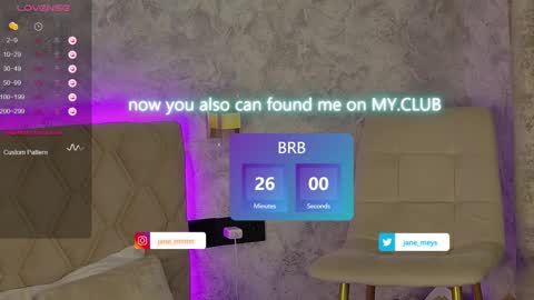 Snapshot of jane_meys chatting on January 13, 8:05 am your kitty JANE roawww online show from January 13, 8:05 am