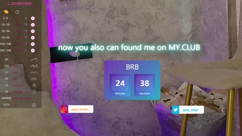 Snapshot of jane_meys chatting on January 25, 8:10 am your kitty JANE roawww online show from January 25, 8:10 am