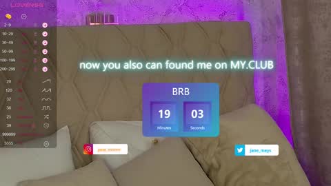 Snapshot of jane_meys chatting on March 6, 11:25 am your kitty JANE roawww online show from March 6, 11:25 am