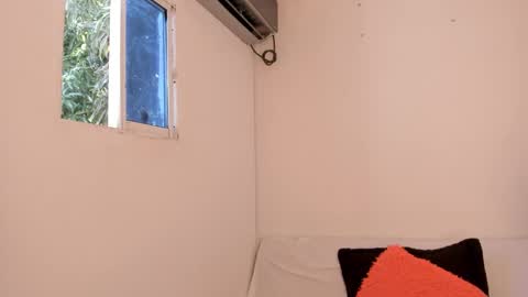 Snapshot of jane_monttgomery chatting on February 13, 5:01 pm Jane M online show from February 13, 5:01 pm