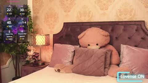 JaneDevine online show from September 24, 6:17 am