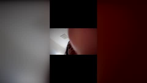 MaggieJane online show from February 9, 9:35 am