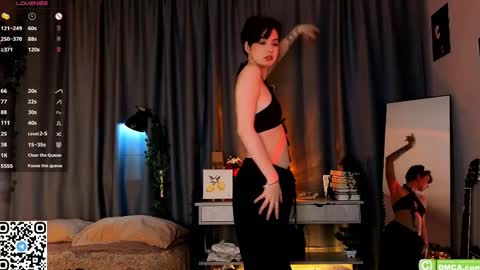 Snapshot of janemargolis chatting on May 15, 9:44 pm Im Jane Happy New Year everyone online show from May 15, 9:44 pm