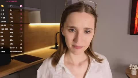 May online show from April 25, 4:15 pm