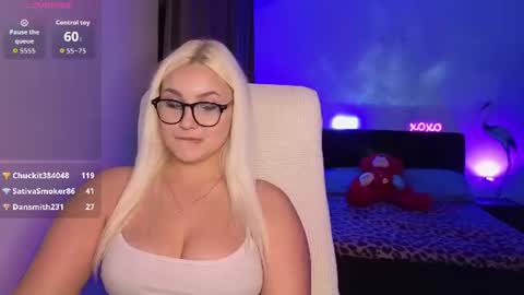 Snapshot of janemiss chatting on July 28, 8:52 pm Jane online show from July 28, 8:52 pm