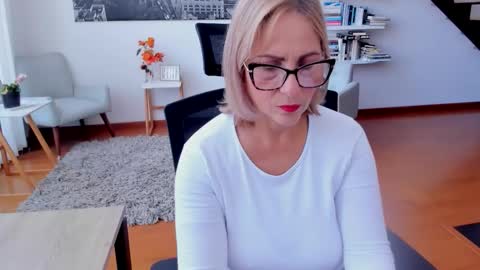 JANE TURNER MILF online show from October 23, 1:21 pm