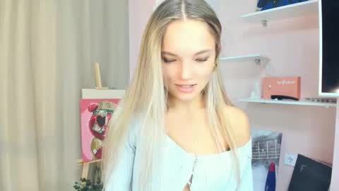 Hi Im Alice and here youll find something online show from October 5, 6:12 am