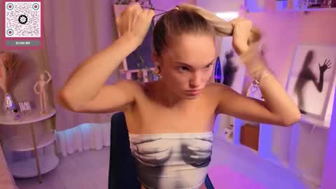 Hi Im Alice and here youll find something online show from October 20, 6:03 am