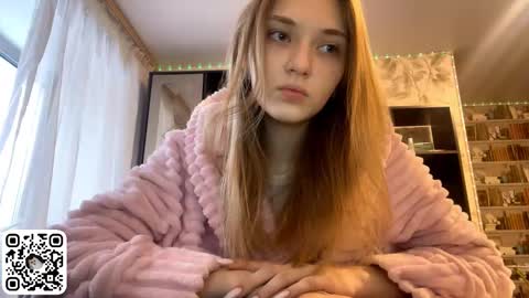 Snapshot of janitamunerlyn chatting on December 3, 7:16 am Stacy online show from December 3, 7:16 am