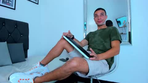 Jank  online show from January 15, 7:39 pm