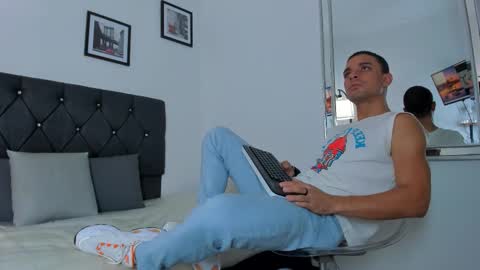 Jank  online show from January 17, 7:28 pm