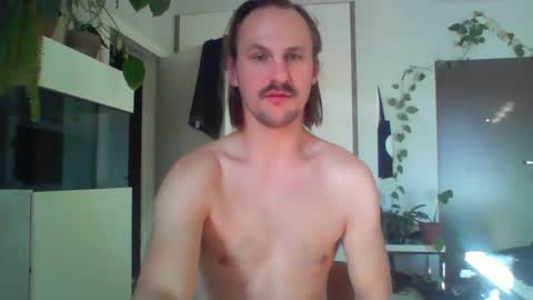 jankujan online show from October 21, 8:15 am