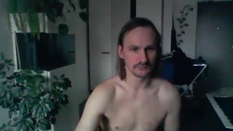 jankujan online show from December 5, 8:45 am